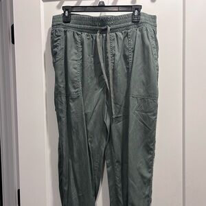 Light olive green cotton joggers never worn size large